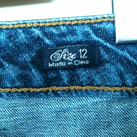 SEVEN7 Studio Flare Jeans in dark wash 5 pocket - Picture 4 of 11